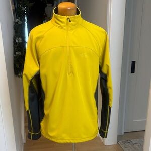 The North Face Men's Yellow and Gray 1/2 Zip Performance Jacket size L